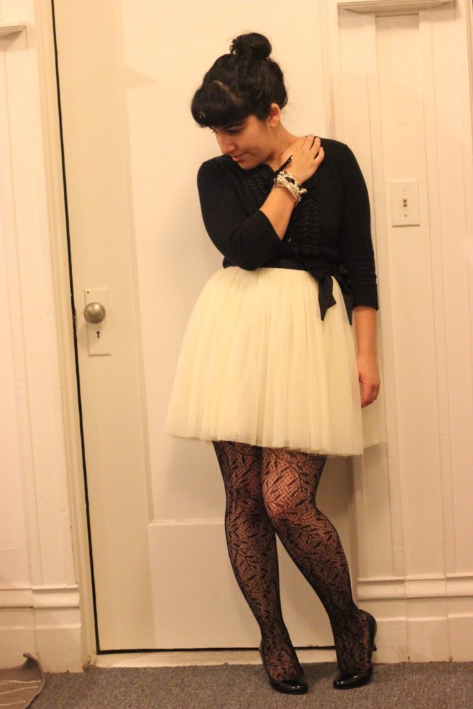 What to Wear with Patterned Tights