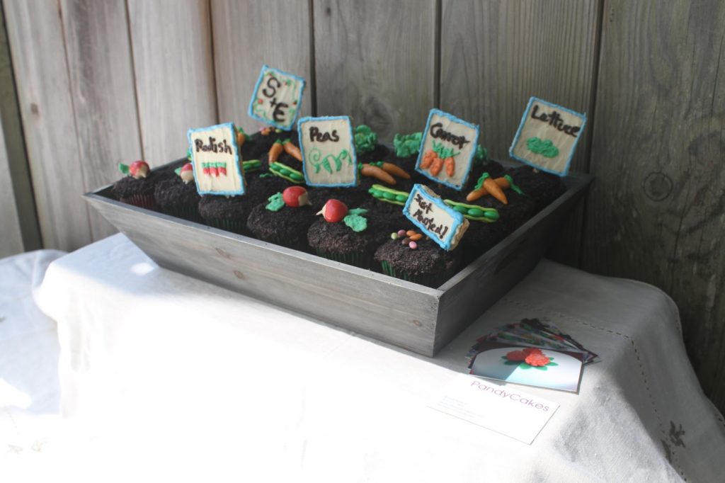 Wedding Vegetable Garden Theme Cupcakes