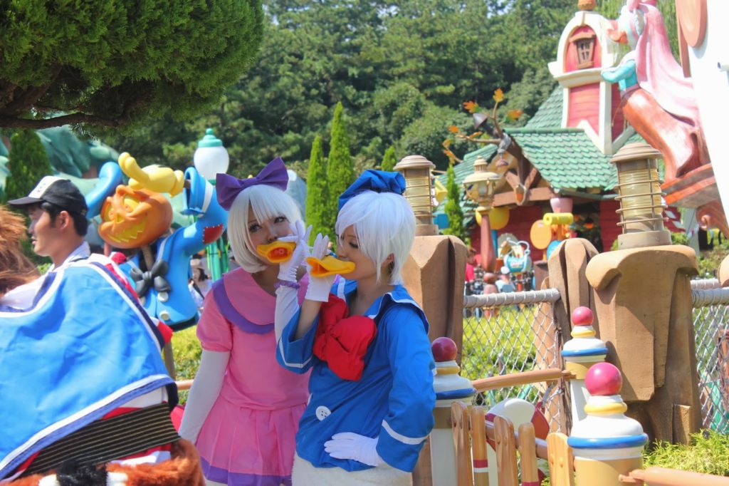 Tokyo Disneyland Disney Halloween Costume Cosplay Daisy and Donald Duck