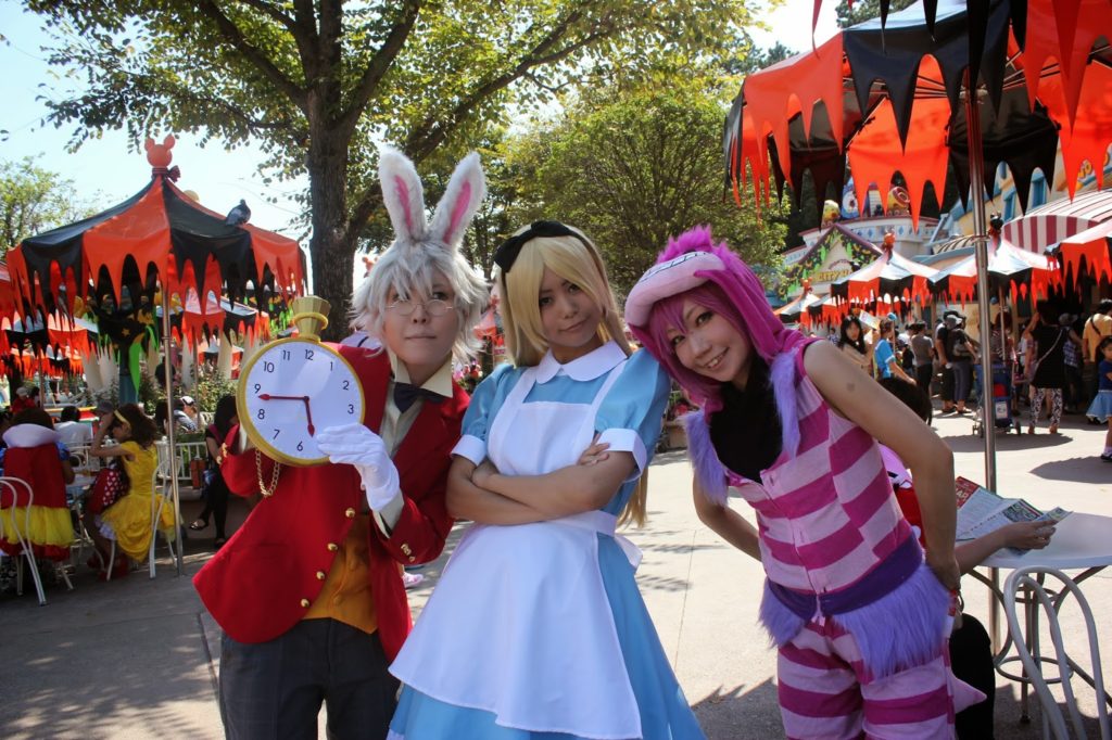 Tokyo Disneyland Disney Halloween Costume Cosplay White Rabbit, Alice in Wonderland and Cheshire Cat
