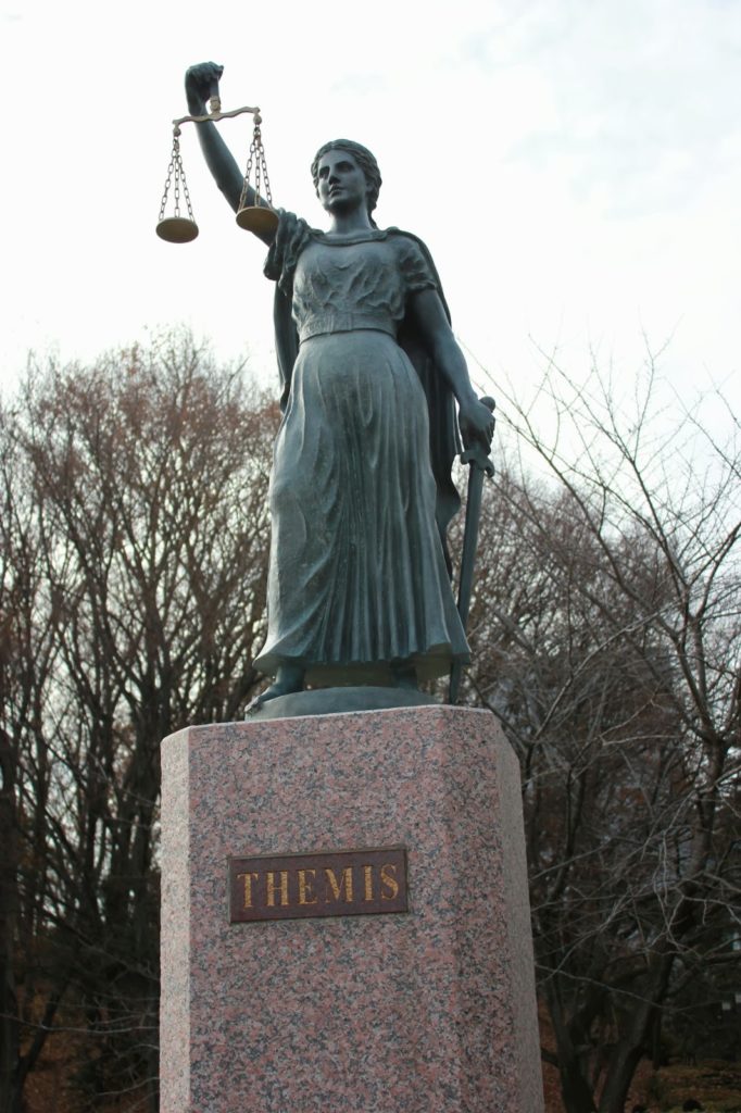 Themis_Statue