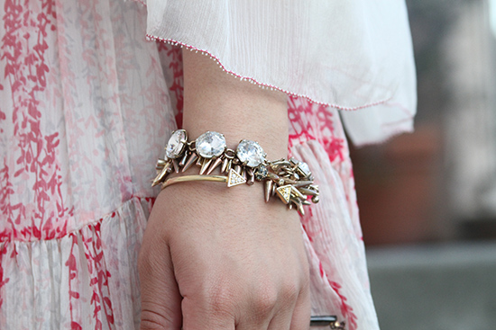 LE TOTE Gold Arm Party