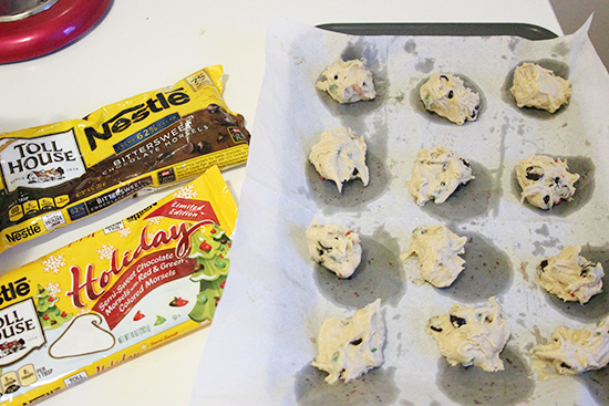 Nestle Toll House Holiday Chocolate Chip Cookies Recipe